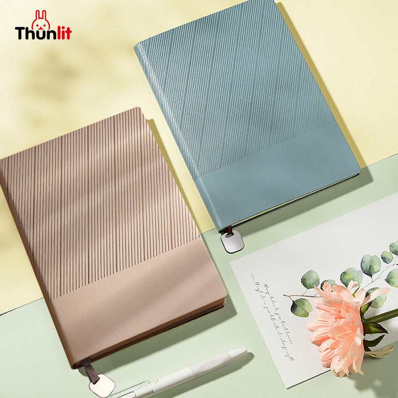 Thunlit Notebook and Pen Set